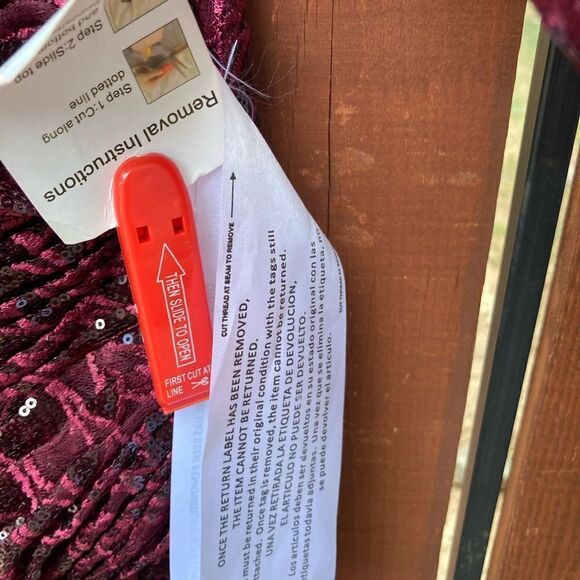 MAC DUGGAL Long Sleeve Sequined Lace Ruched Gown Garnet size 16 NWT - Picture 7 of 13